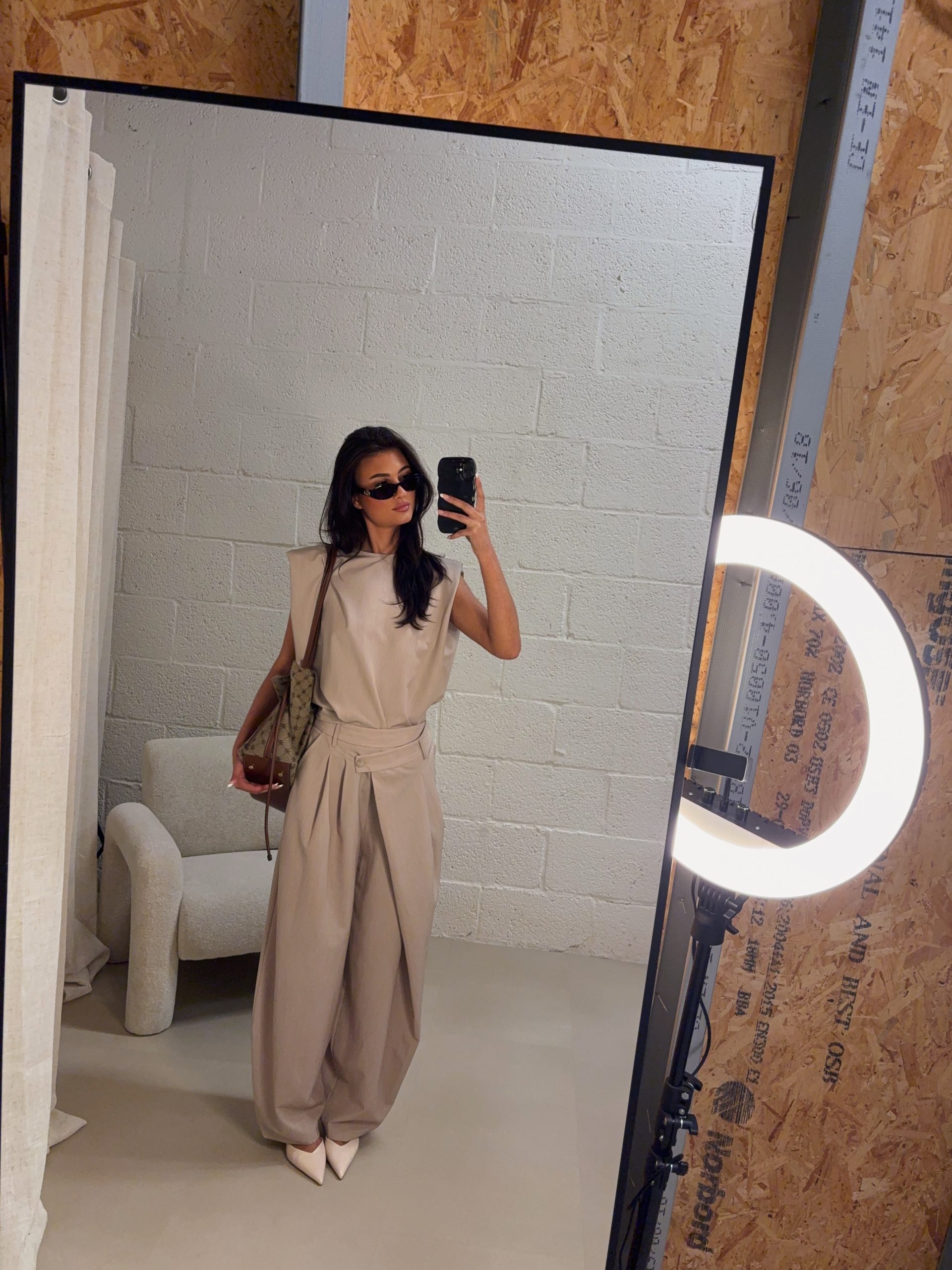 IMG_9991 Luna Set - Beige - Afbeelding 1