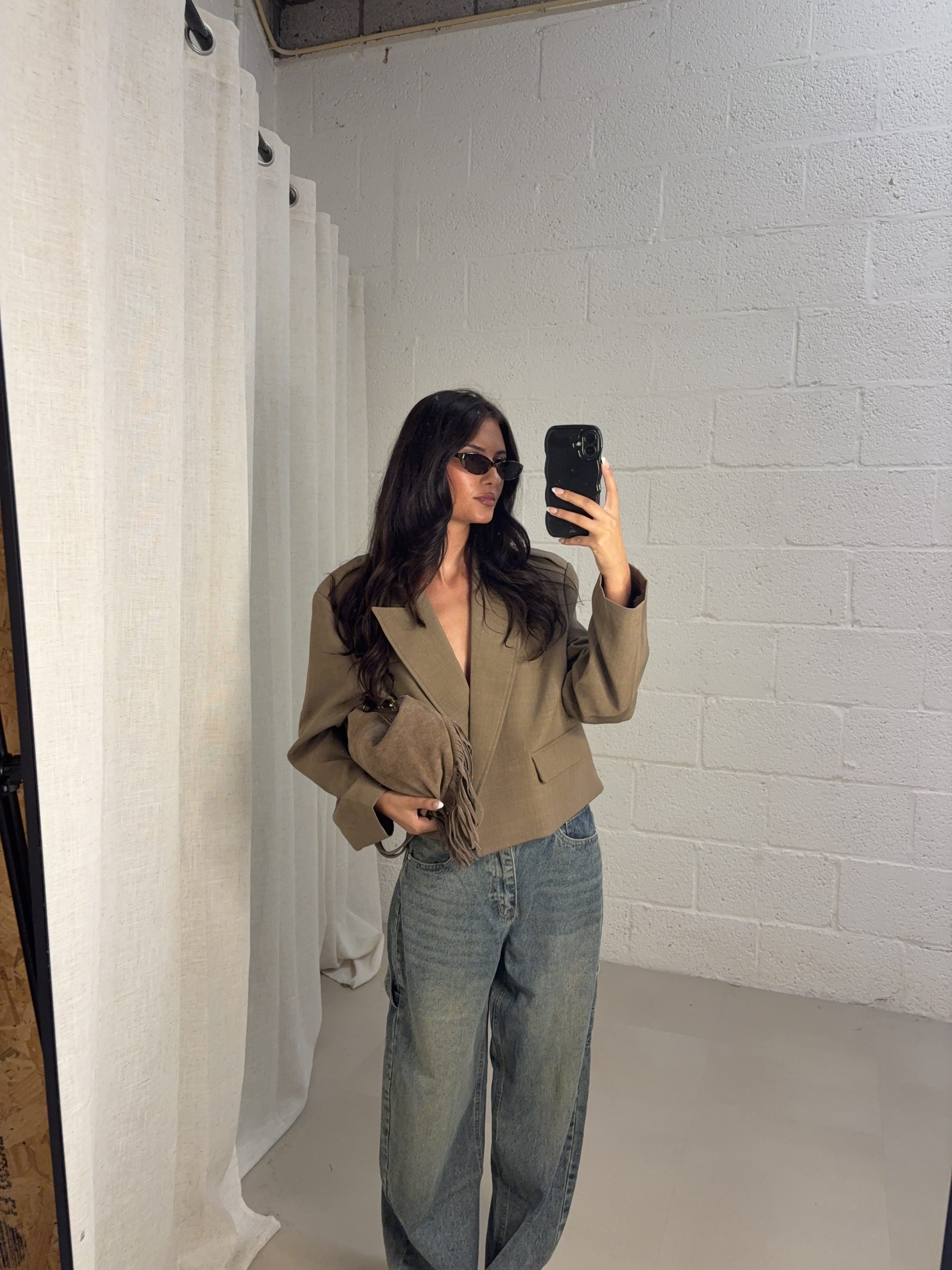IMG_7611 Sem Oversized Cropped Blazer - Sand - Afbeelding 1