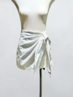 Bow skort - White