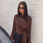 Sandy satin top - Bruin