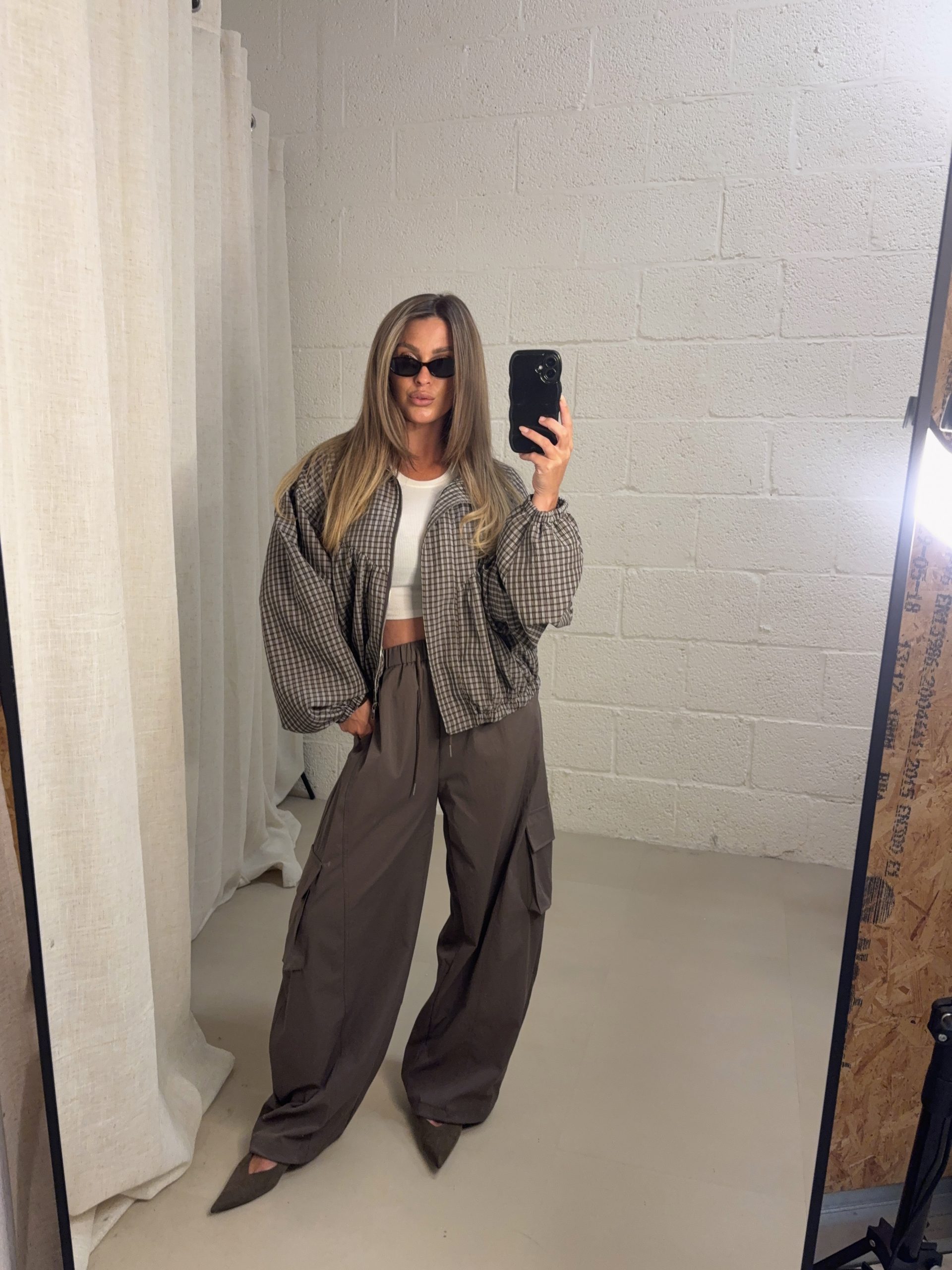 IMG_9426 Lena cargo pants - Brown - Afbeelding 1